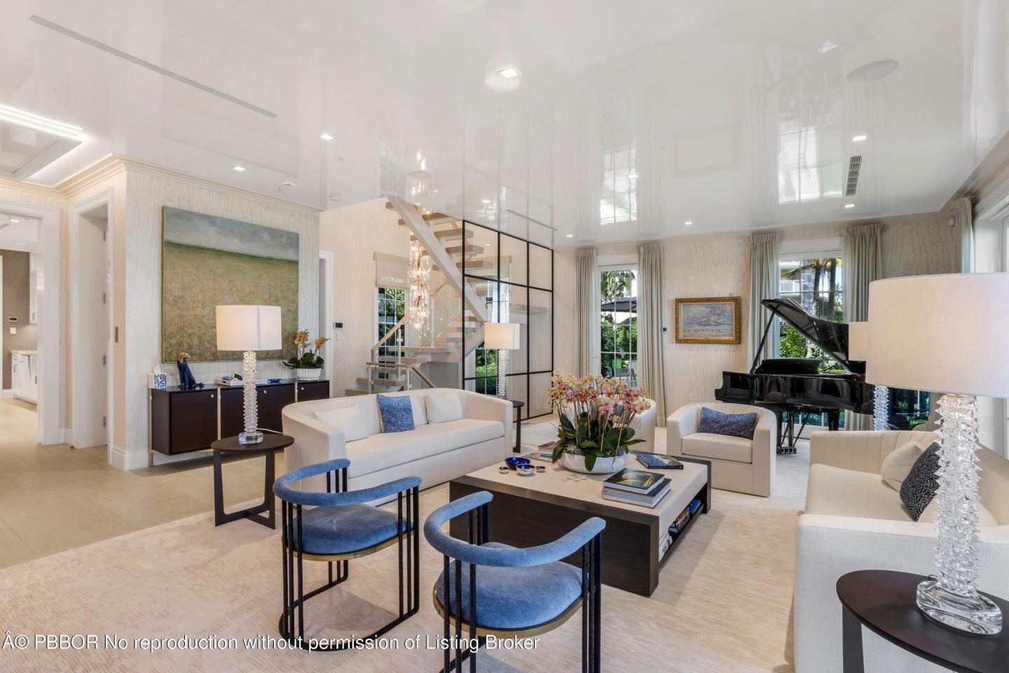 S Ocean Boulevard Apartment